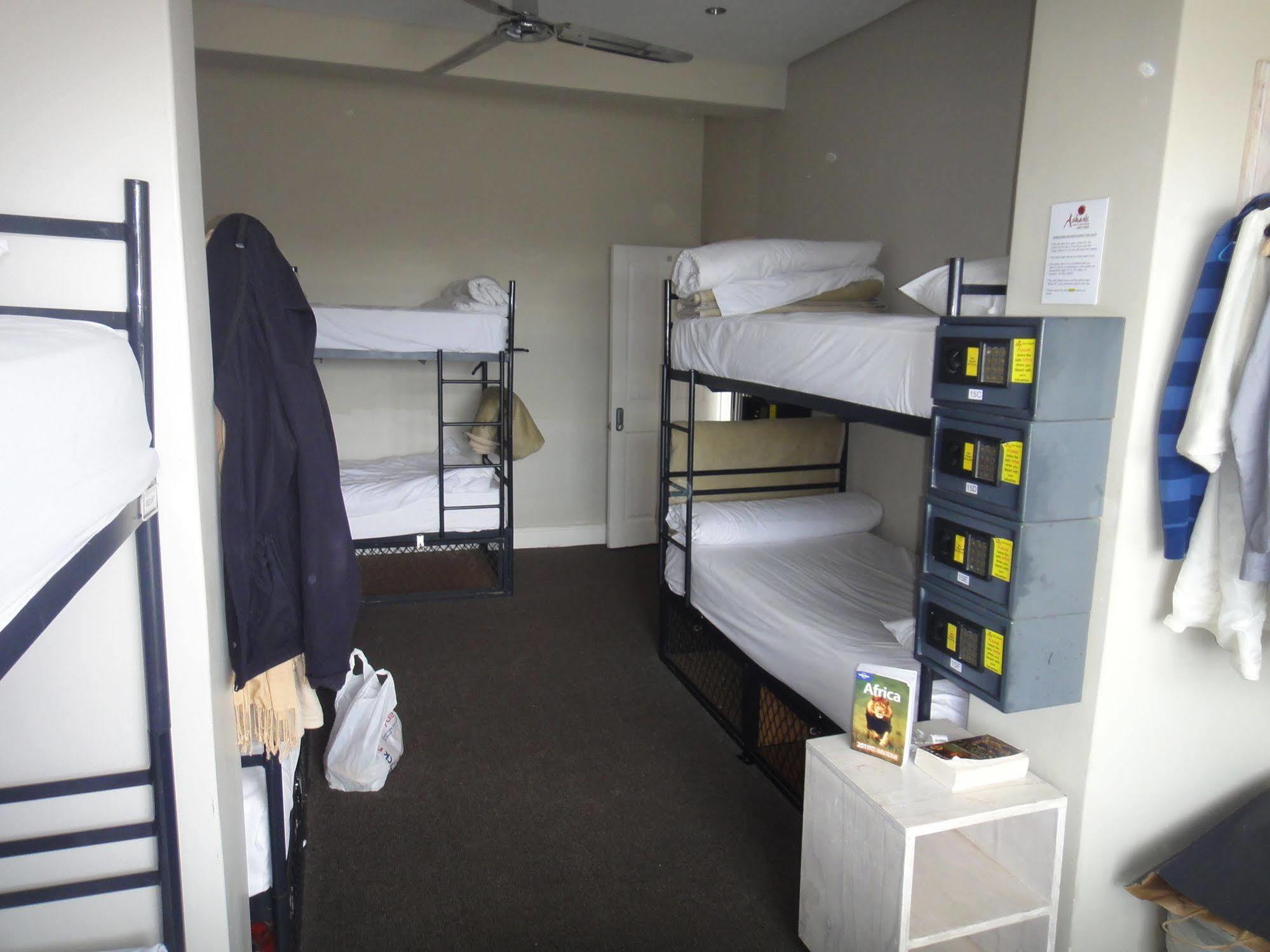 Ashanti Lodge Green Point ケープタウン エクステリア 写真